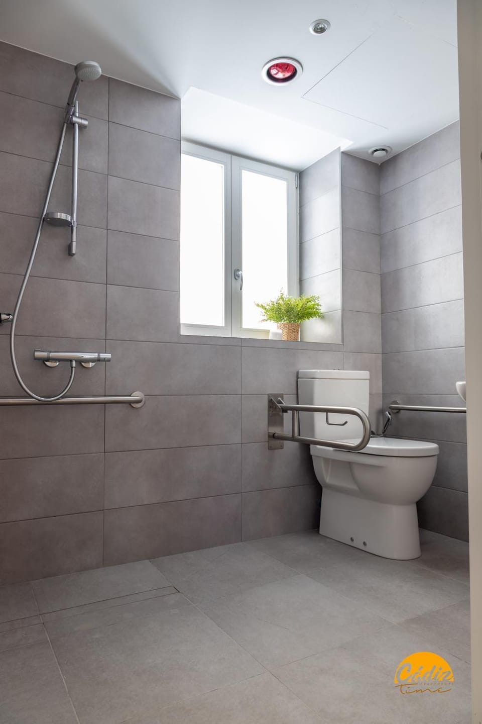 Shower, Bathroom, towels