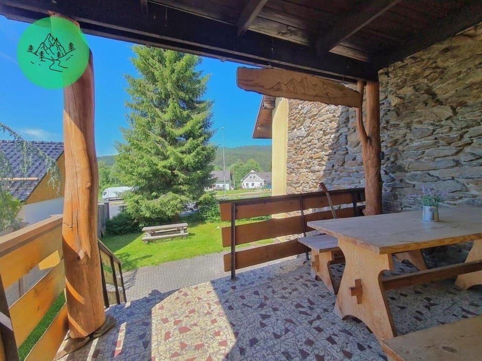 Facade/entrance, Balcony/Terrace, Seating area