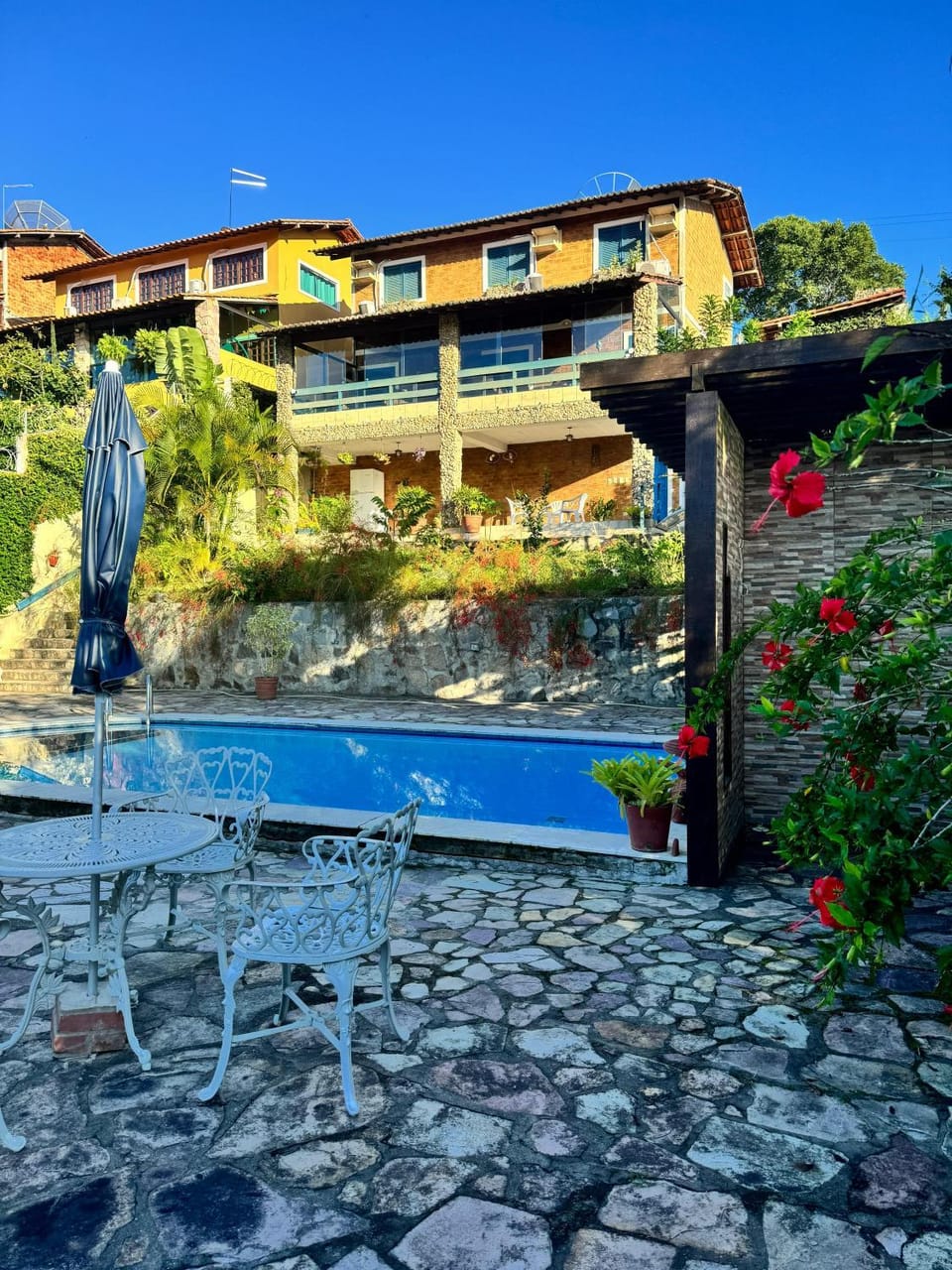 Property building, Pool view
