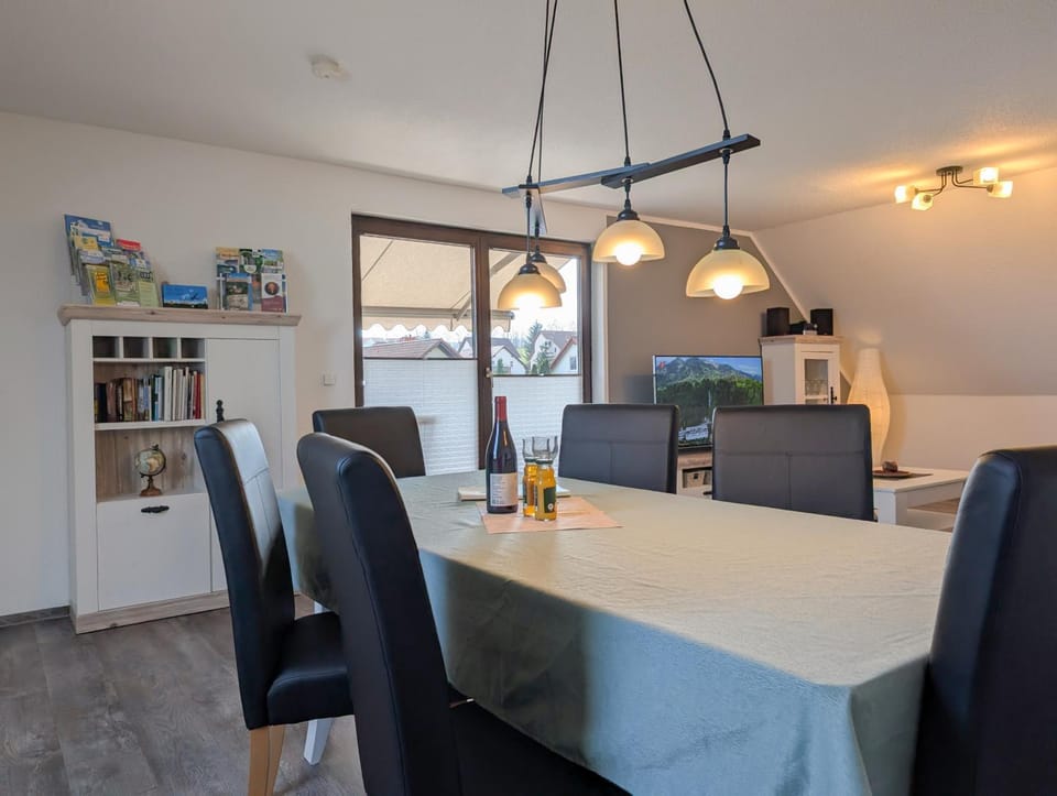 View (from property/room), Living room, Dining area