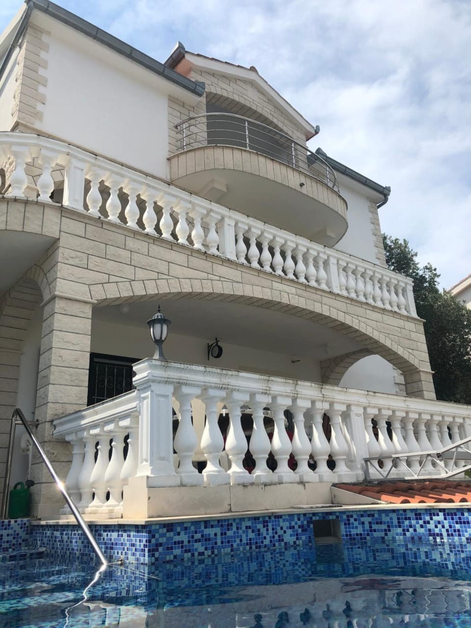 Luxury apartments SYCAMORE 4* Apartment in Okrug Gornji