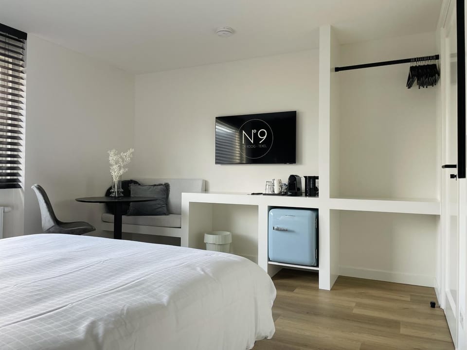 TV and multimedia, Coffee/tea facilities