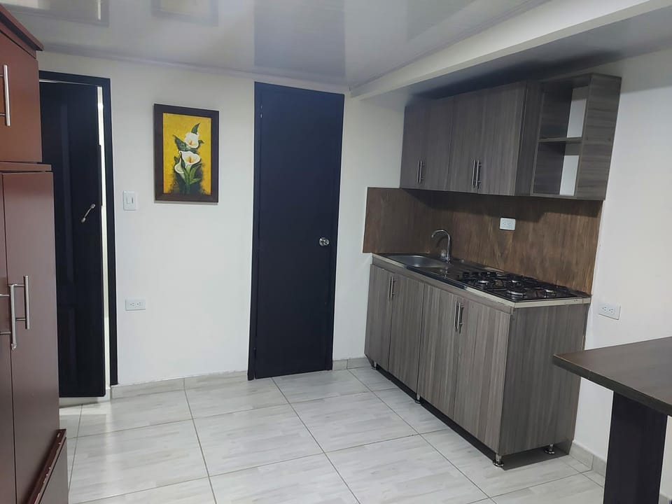 Apartaestudio5 sector Cable-Estadio Apartment in Manizales