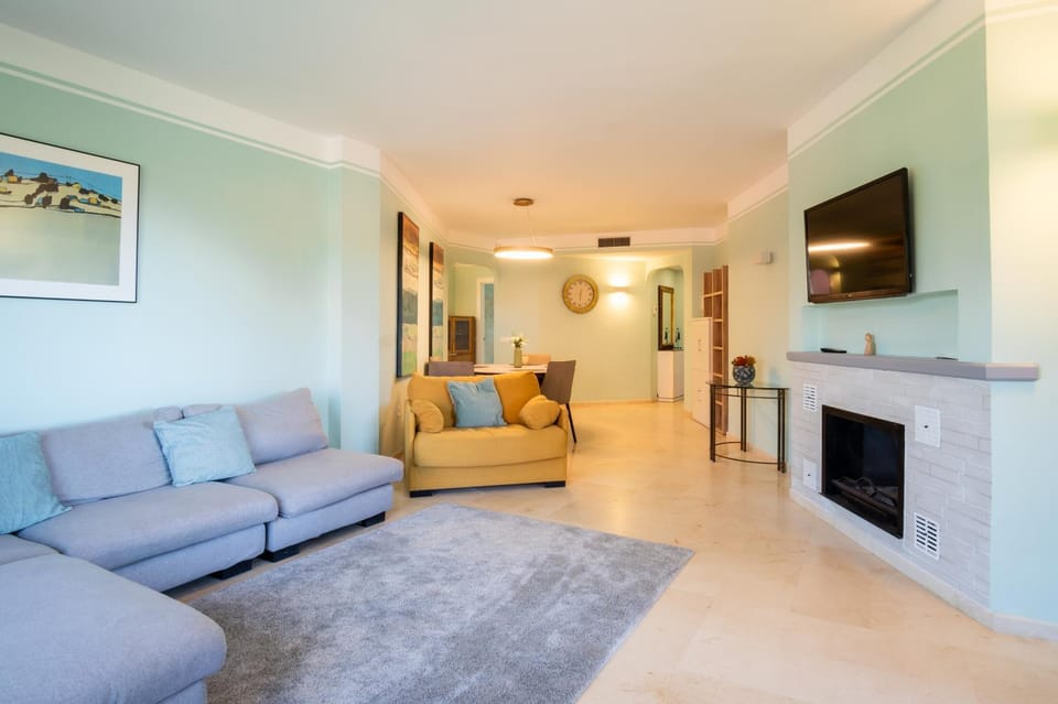 Fantastic apartment in Marbella first line beach Apartment in Marbella