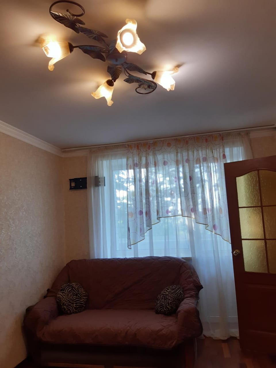 Levoberezhnaya metro station, exhibition center Apartment in Kiev City - Kyiv
