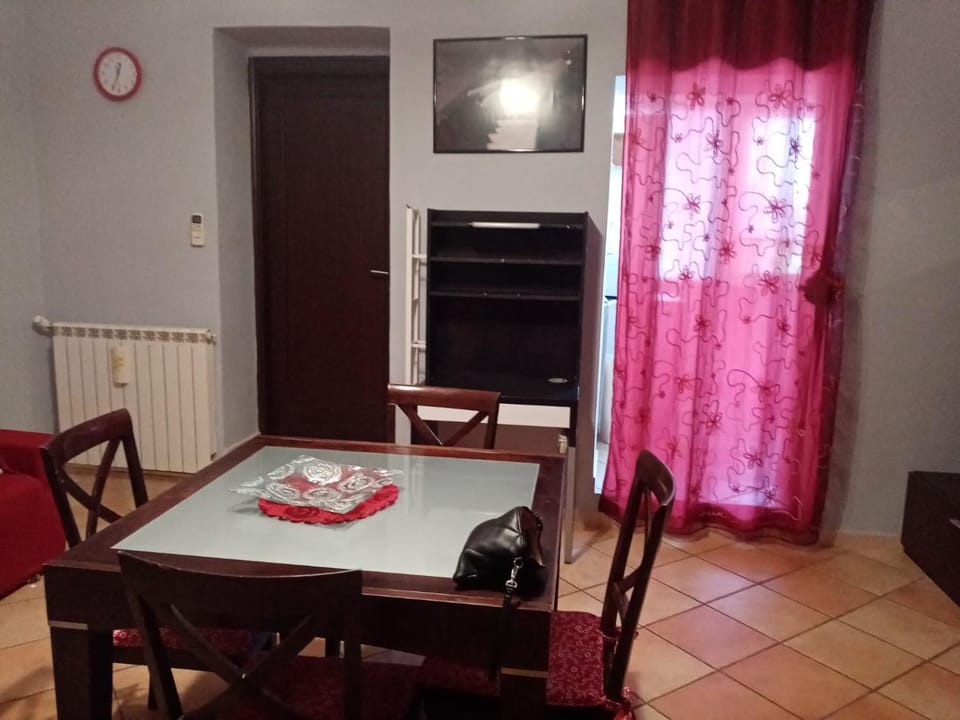 Communal lounge/ TV room, Lounge or bar