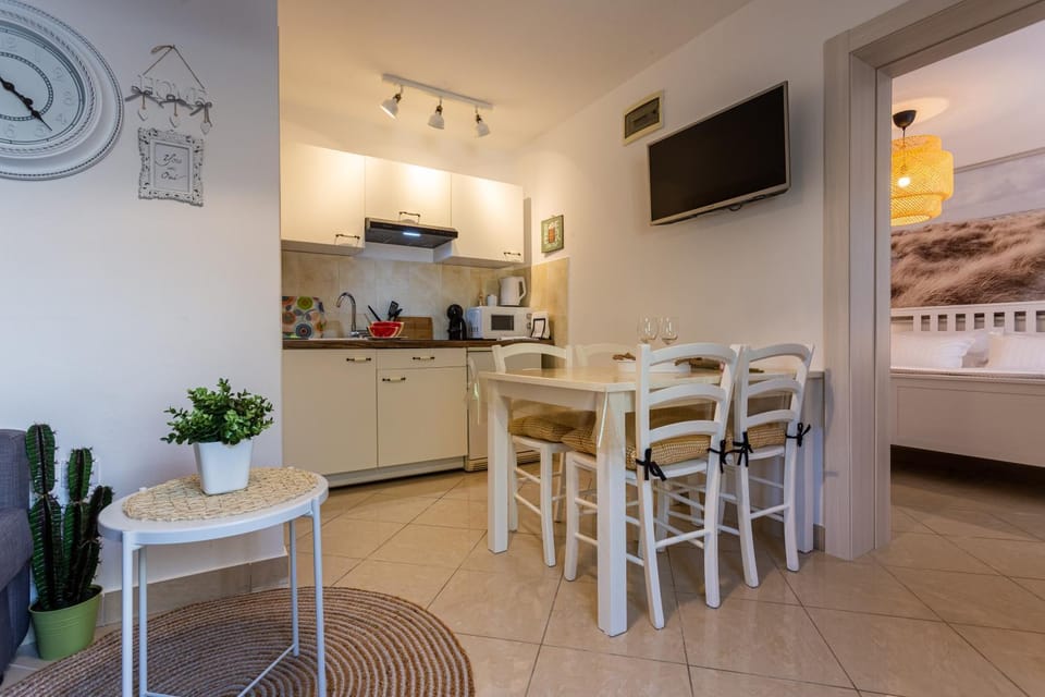 Apartment Magnolia Apartment in Primorje-Gorski Kotar County
