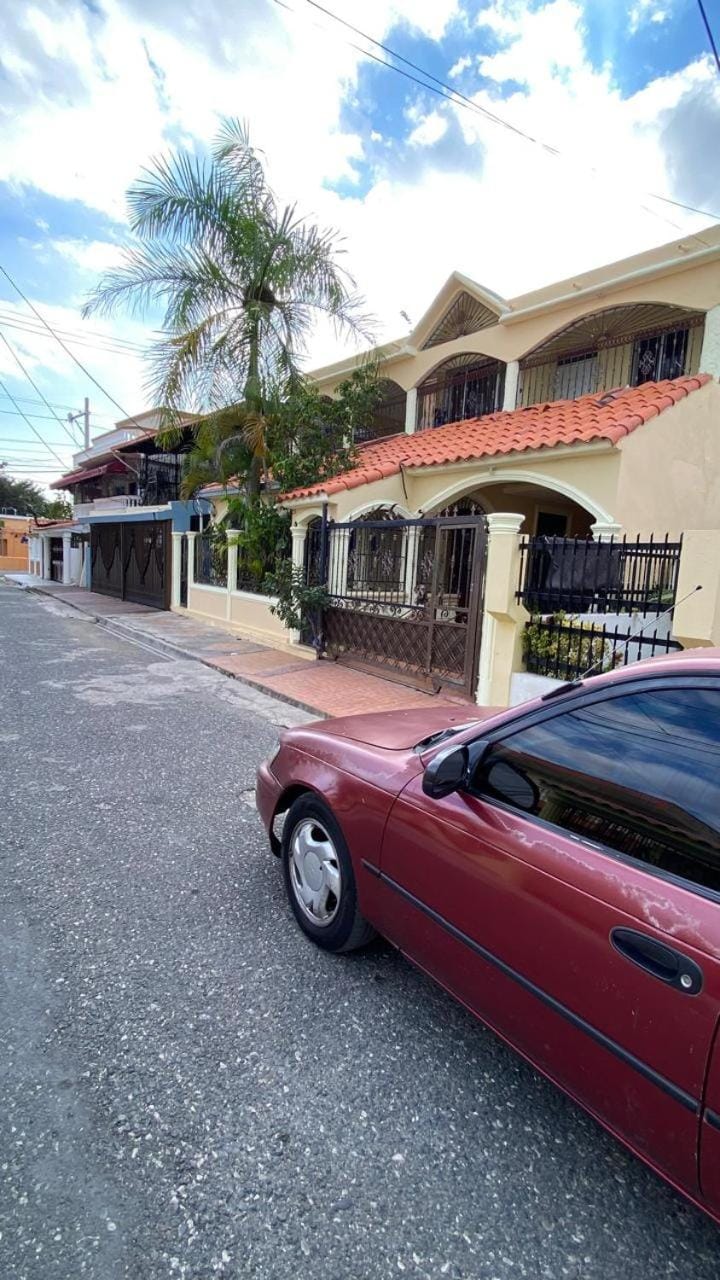 Property building, Neighbourhood, Street view