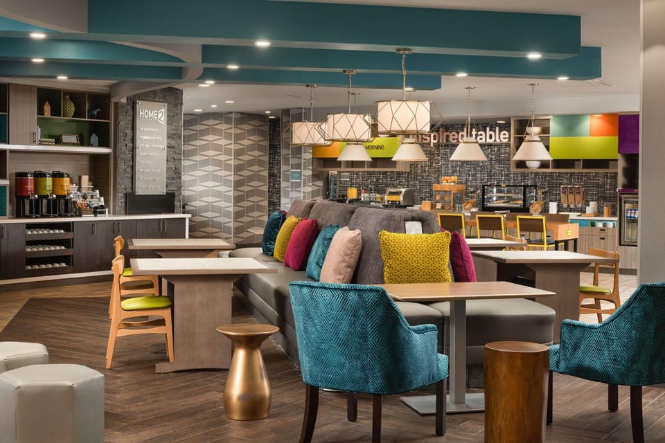 Lobby or reception, Seating area, Breakfast