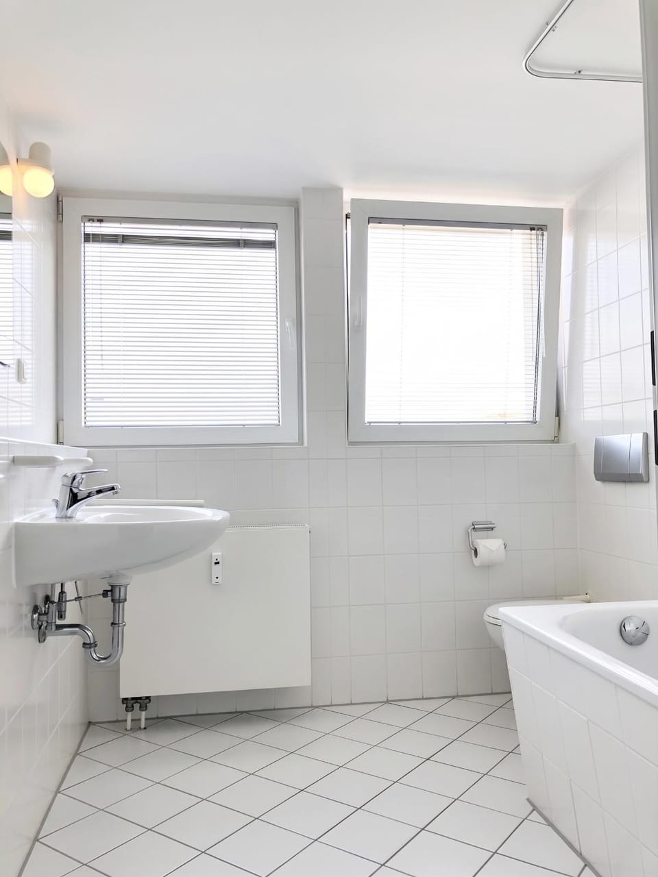 Bathroom, Bath
