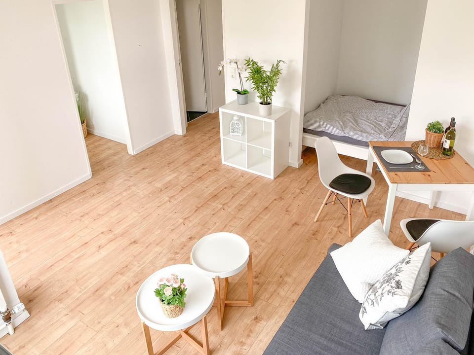 HAVEN STUUV - Zentral mit Balkon Apartment in Bremerhaven