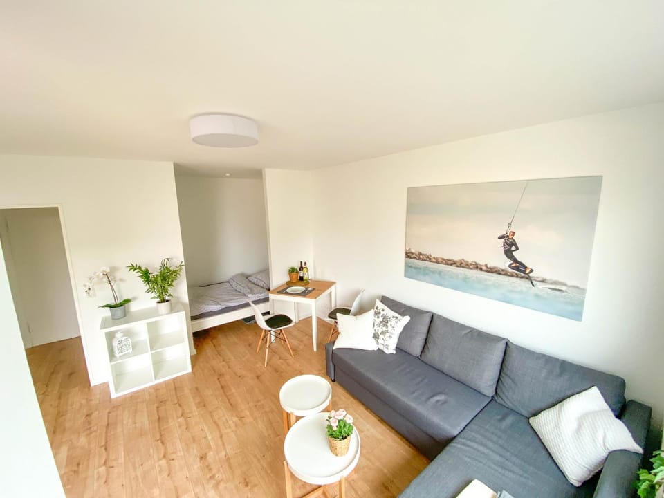 HAVEN STUUV - Zentral mit Balkon Apartment in Bremerhaven