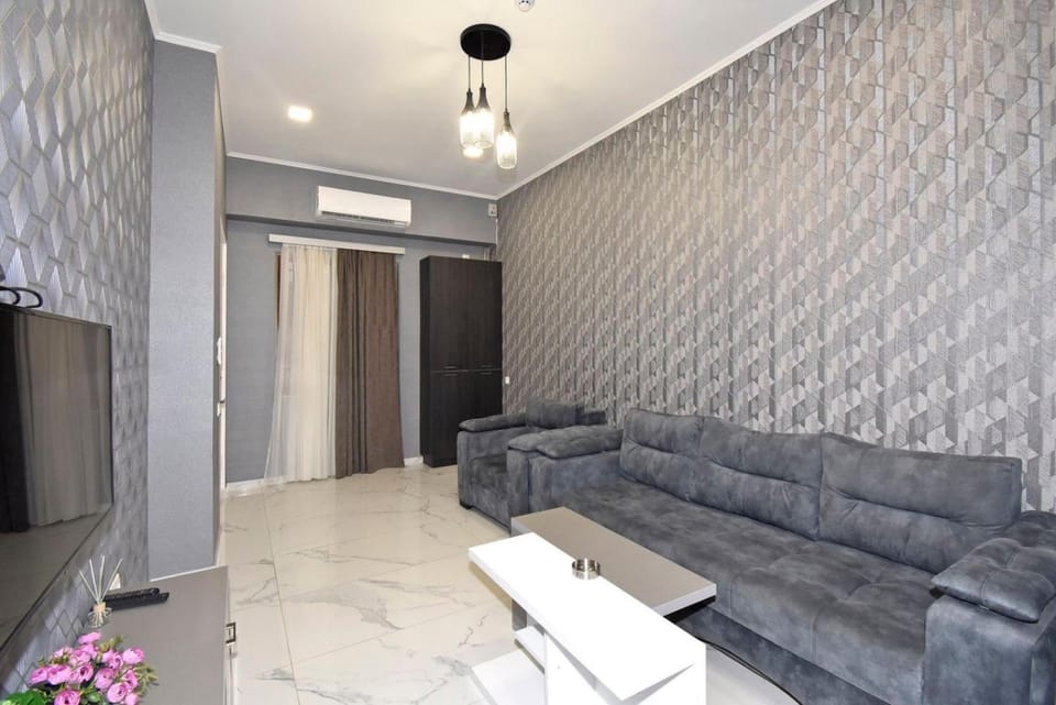 Teryan street,1 bedroom Modern, New Eurorenovated apartment TT881 Apartment in Yerevan