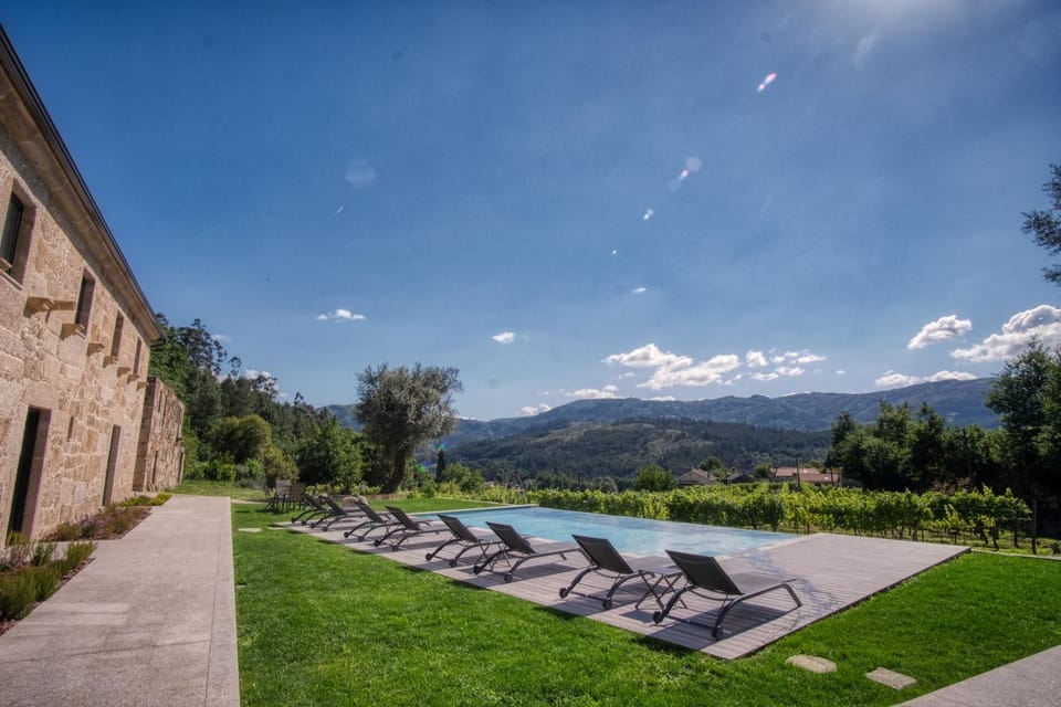 Garden, View (from property/room), Swimming pool