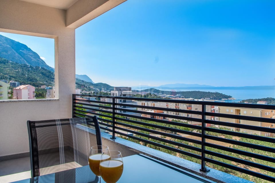 Balcony/Terrace, City view, Sea view