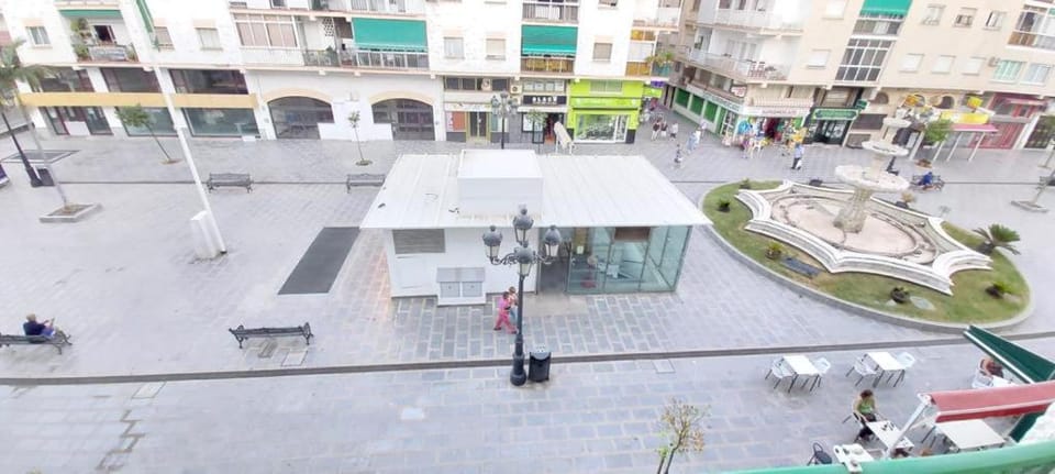 Bird's eye view, Street view