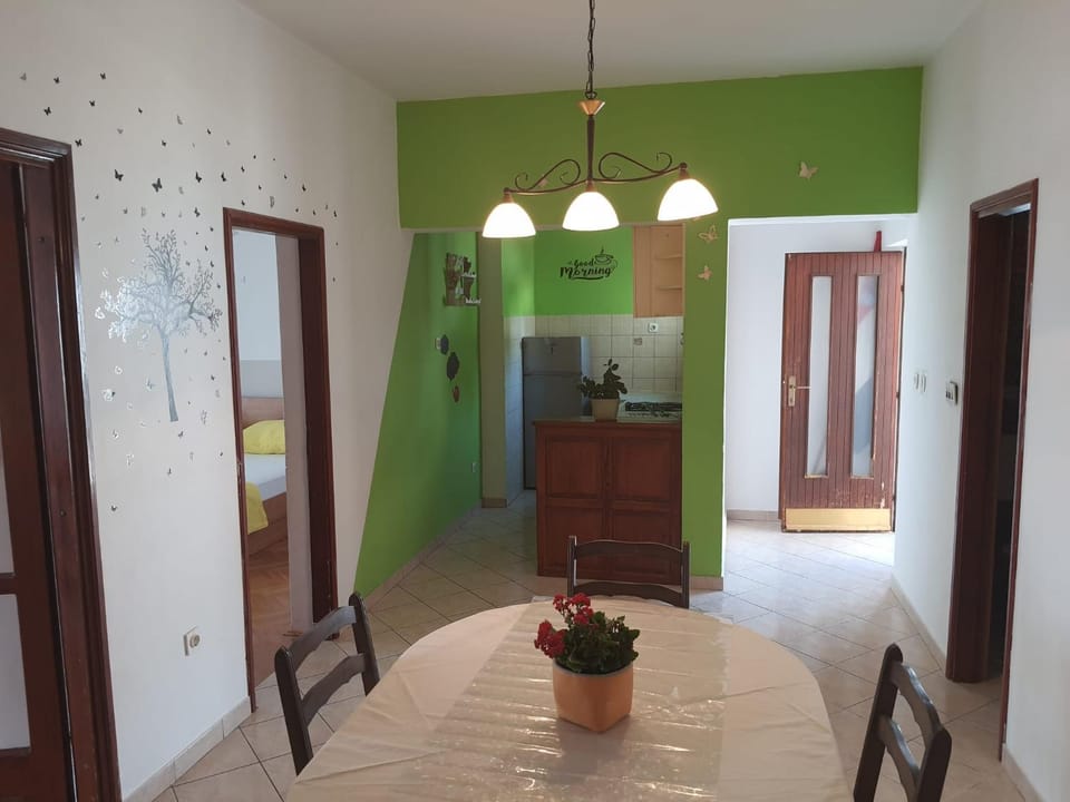 Apartment 2 Apartment in Podstrana