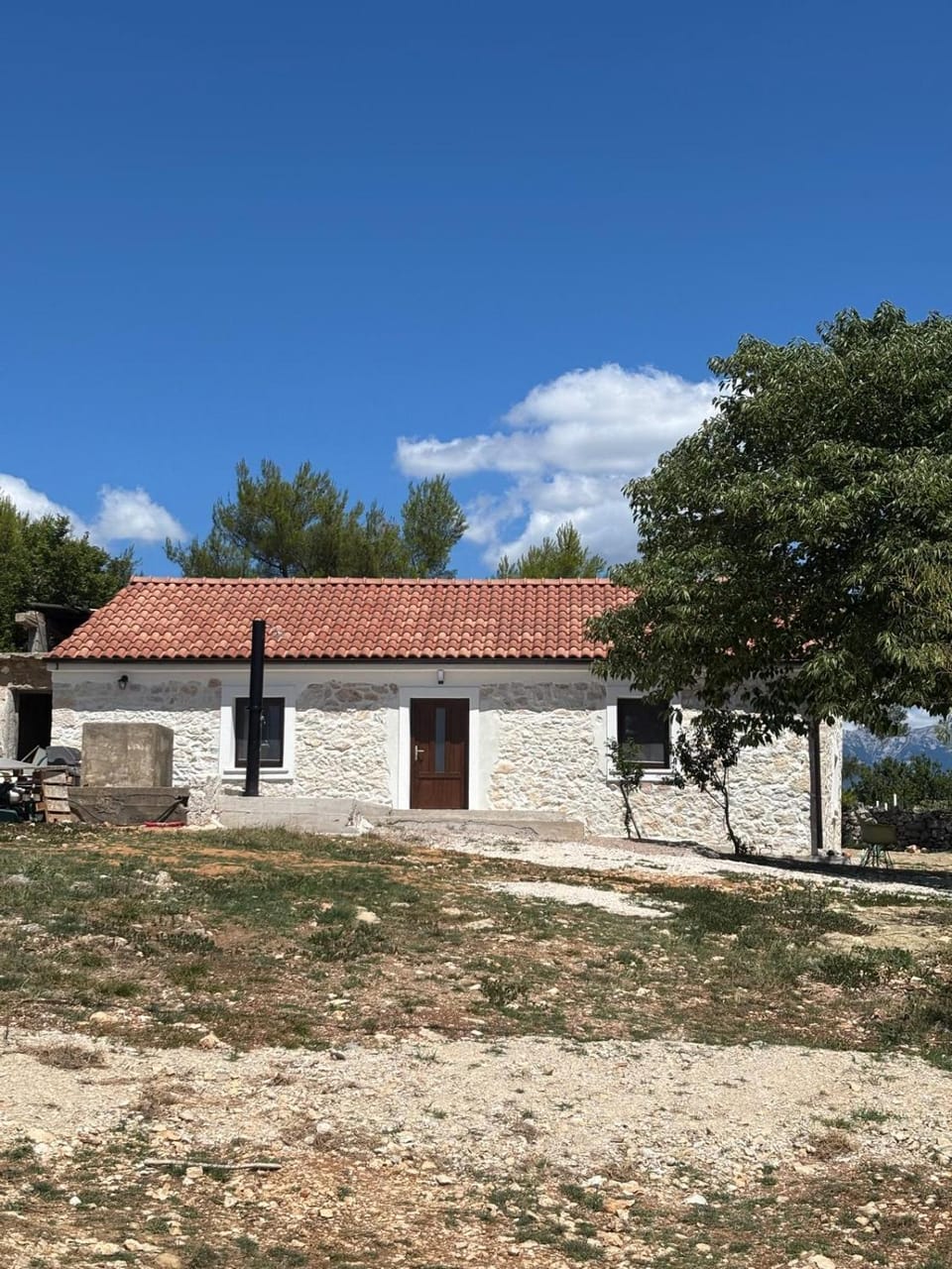 Property building, Day, Natural landscape