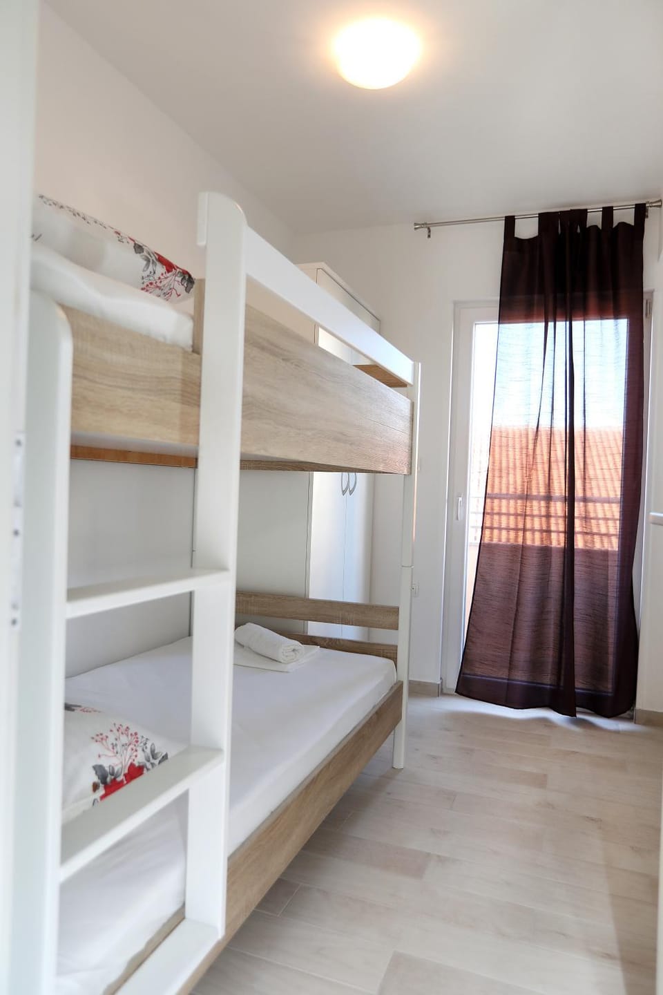 bunk bed