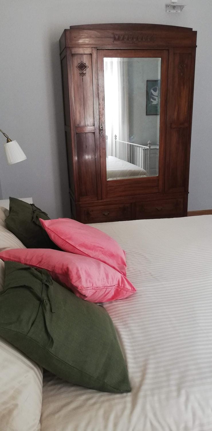 Casa Ridolfi Holiday Home -Una terrazza sui giardini di Pisa Apartment in Pisa