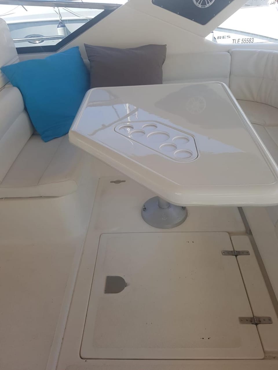 Nuit de rêve sur Bateau MAMOURS II Vacation rental in Saint-Raphael