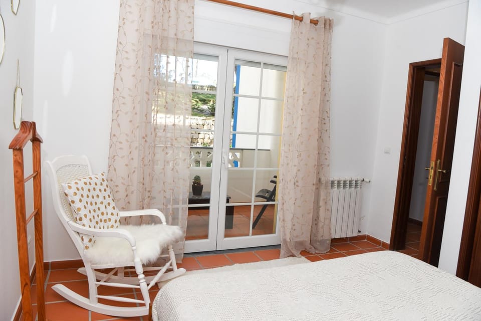 The Quiet Loft Praia d'el Rey Golf Resort Apartment in Amoreira