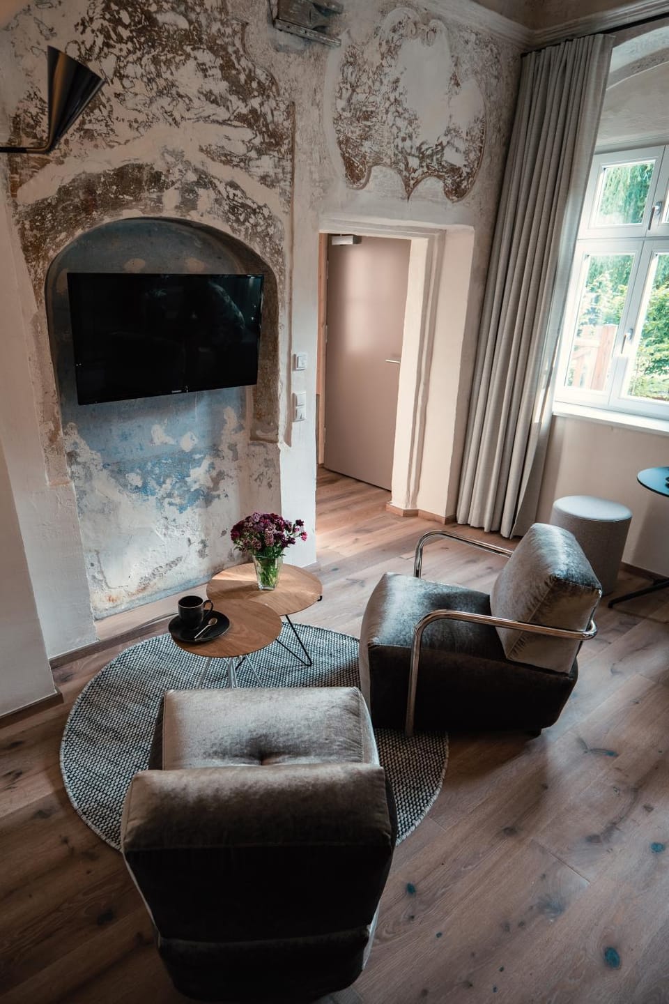 Seating area