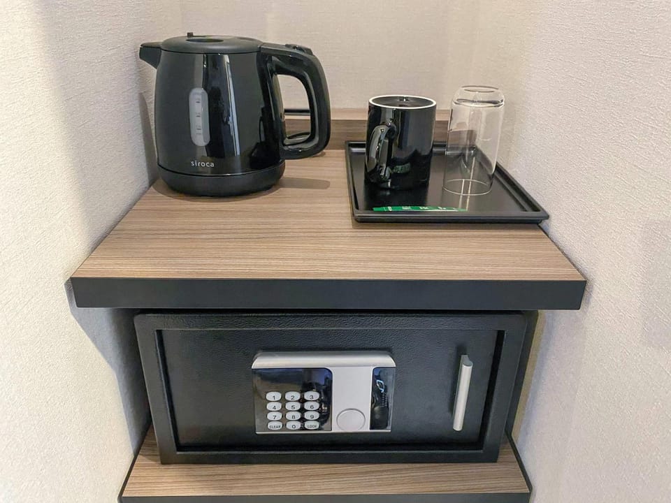 Bedroom, Area and facilities