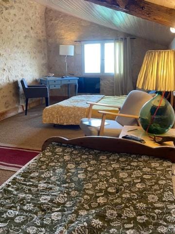Le Prieuré de Saint Pierre Bed and Breakfast in Nouvelle-Aquitaine