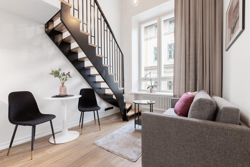 Living room, Photo of the whole room, Seating area