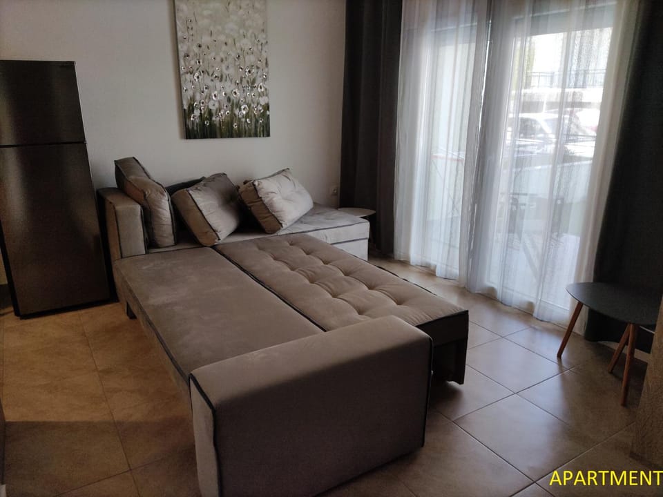 Iliokalli Apartment Apartment in Nea Peramos