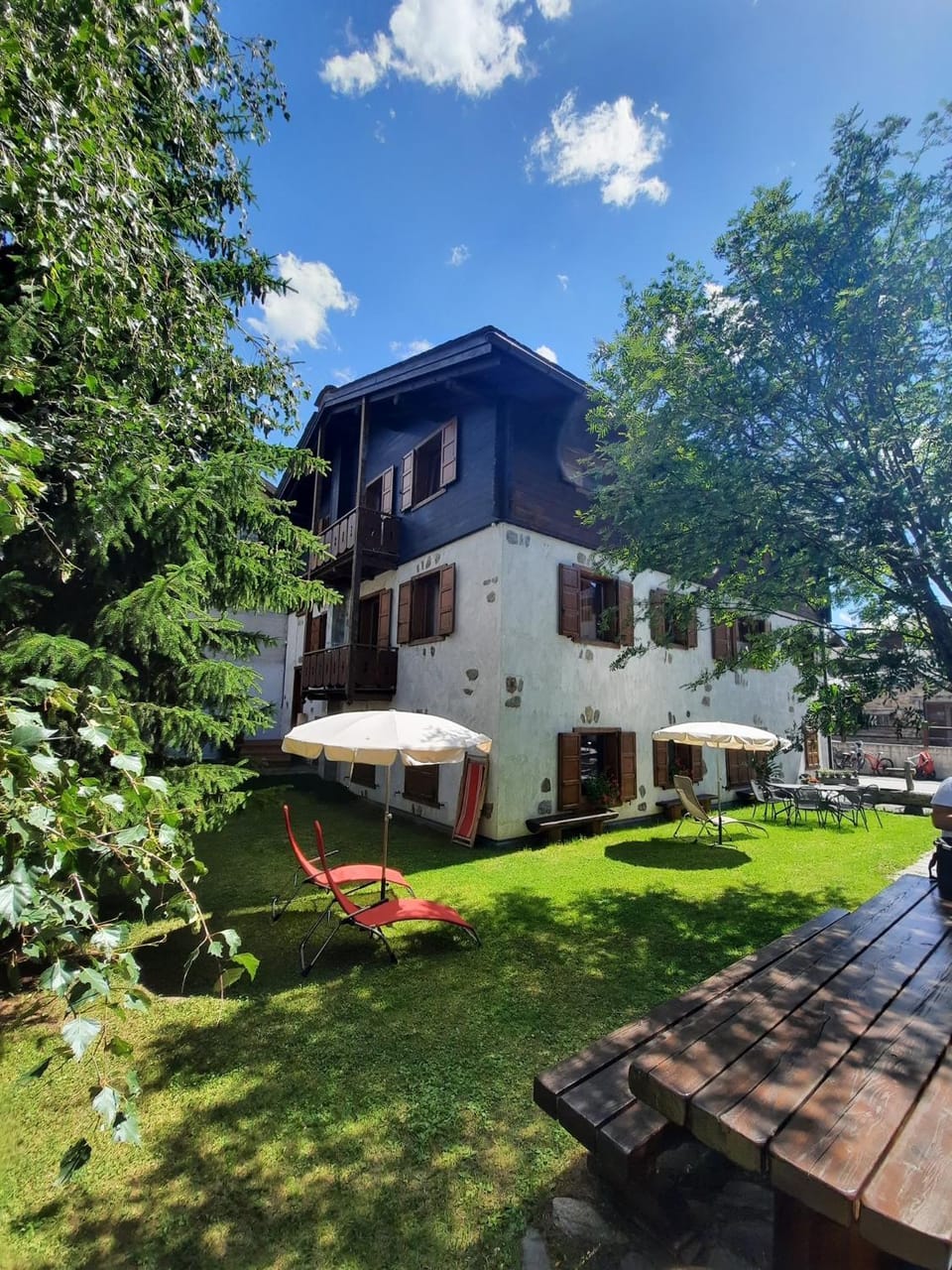 Property building, Garden