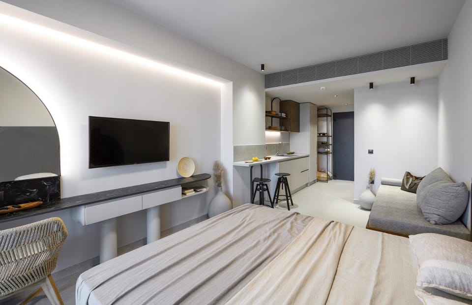 Bed, Photo of the whole room, Bedroom