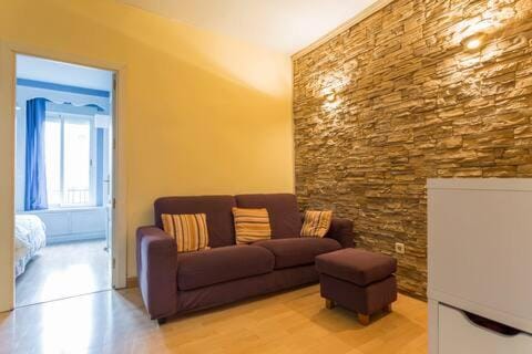 Habitaciónes Luminosas y acogedoras Vacation rental in Madrid