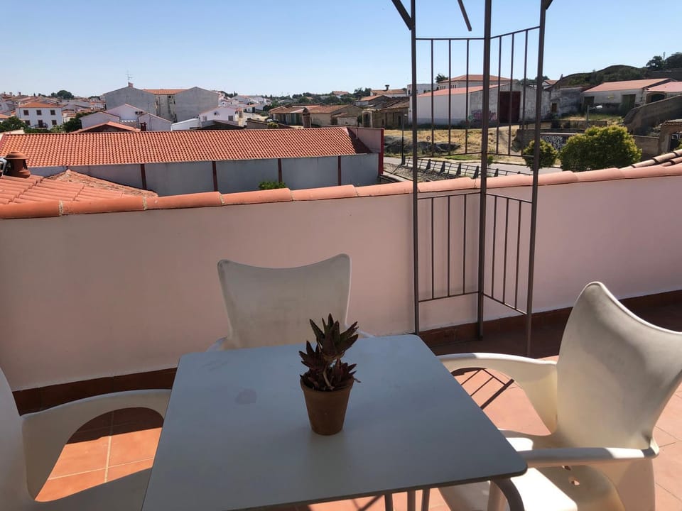 Hostal La Caballeriza Bed and Breakfast in Extremadura, Spain