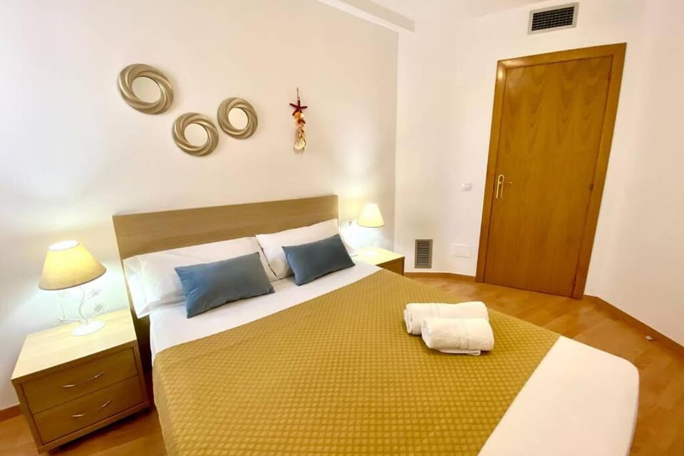 Apartamento pequeño y luminoso en Cambrils Apartment in Cambrils