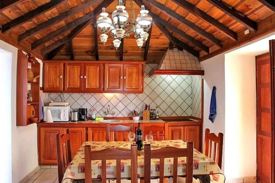 Casa María Presentación Country House in La Palma