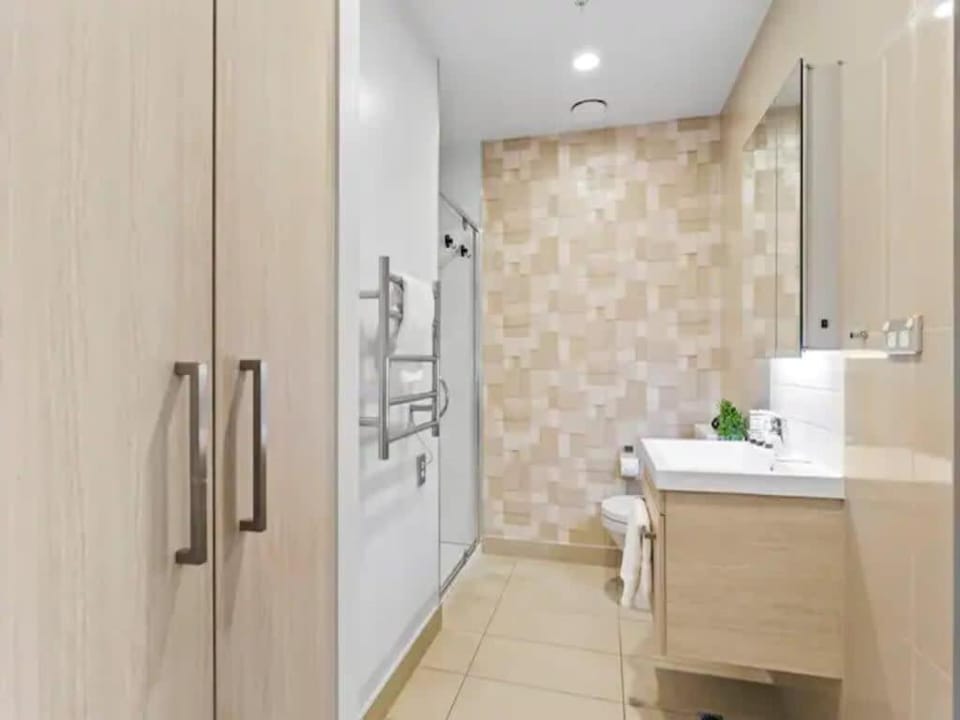 Stunning 2BR with Views Near Sky Tower Zodiak Stays Apartment in Auckland