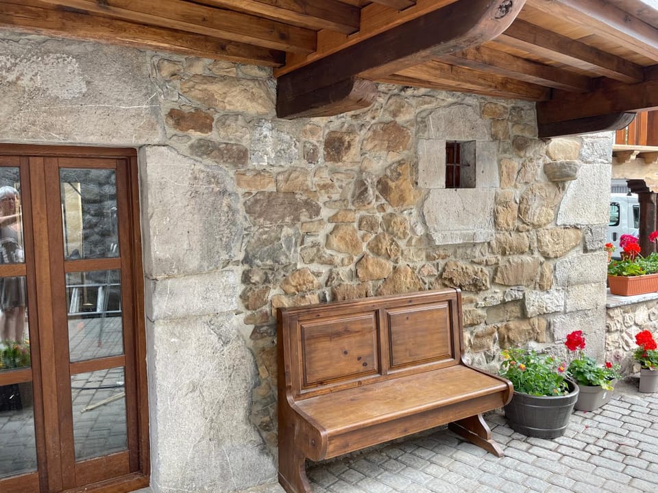 LA CASINA DE PAULA House in Asturias