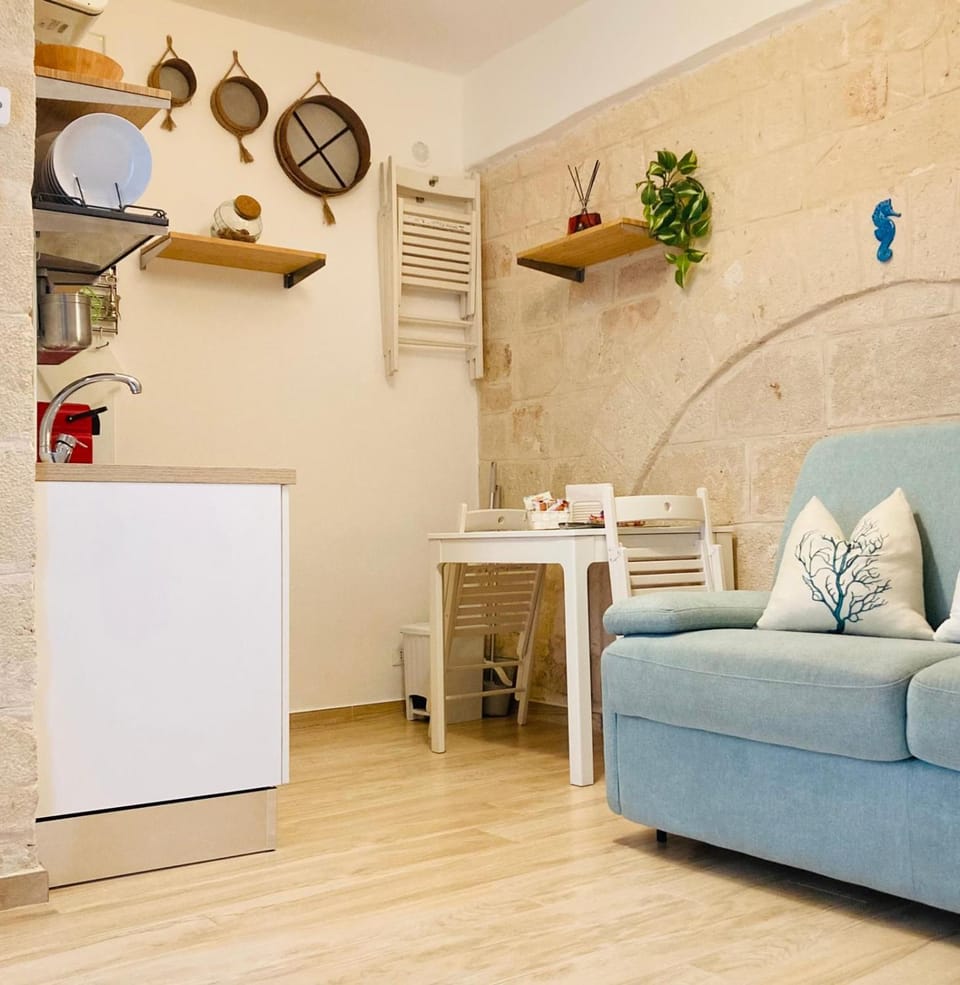 Antigua House in Apulia