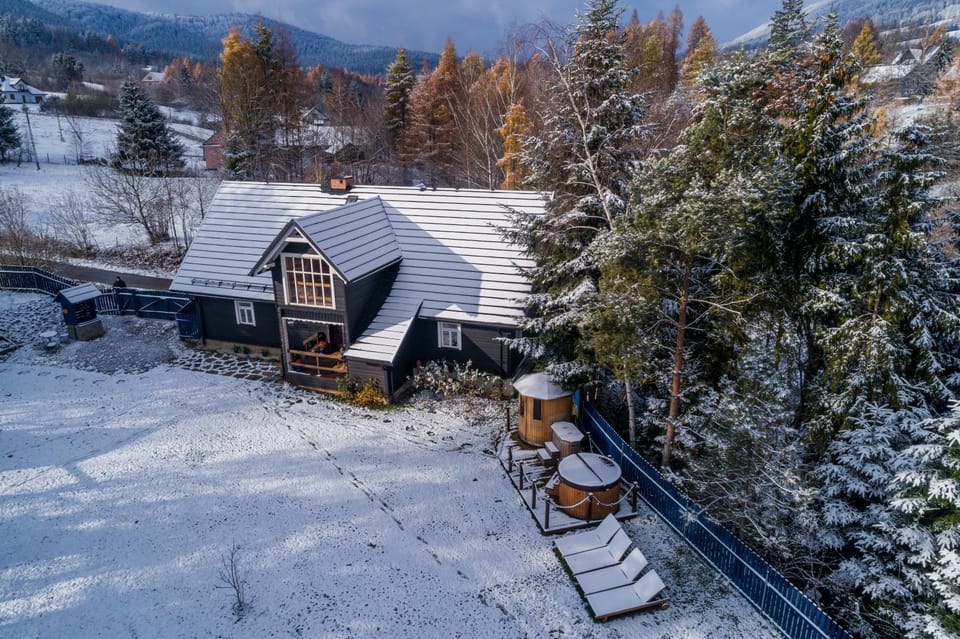 Property building, Winter