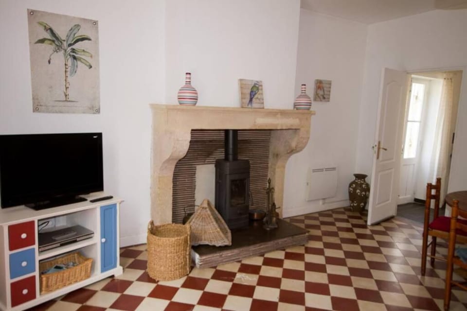 Gîte Aux Tuileries House in Nouvelle-Aquitaine
