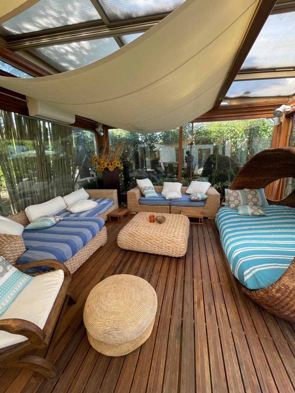 Patio, Bed, Day, View (from property/room), Balcony/Terrace, Living room, Photo of the whole room, Seating area, Bedroom, sunbed, towels