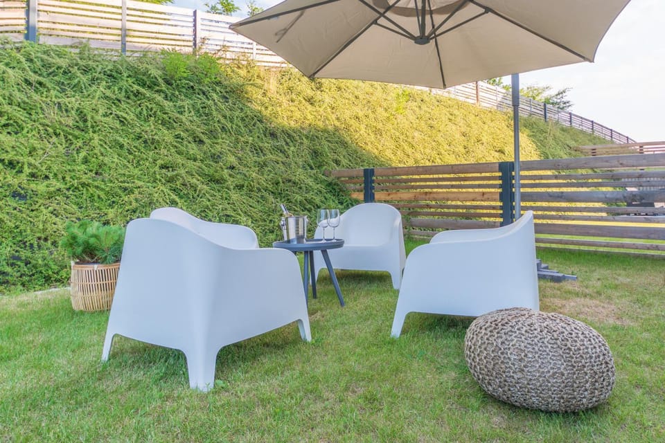 Garden, Garden view