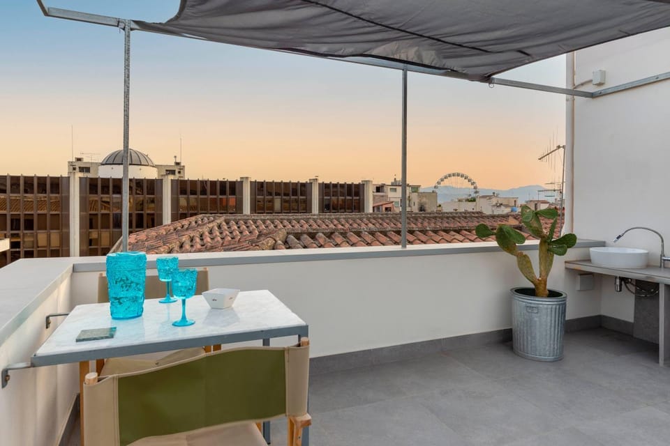 Balcony/Terrace, Balcony/Terrace, City view, City view