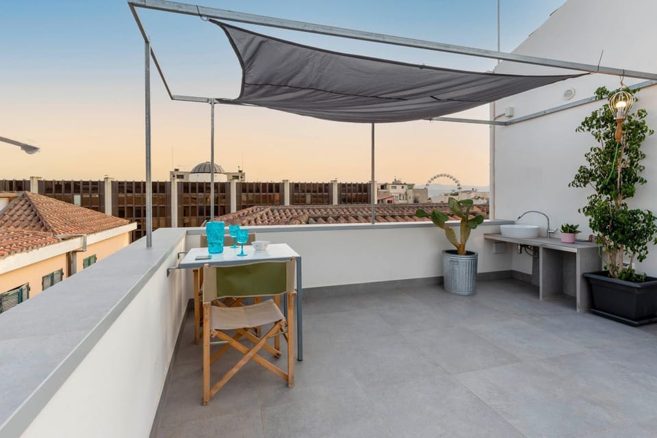 Balcony/Terrace, City view, City view