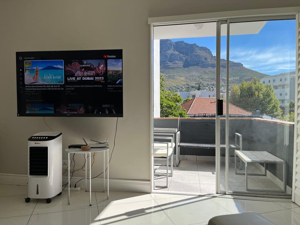 Gardens Apartment Stunning Mountain Views Apartment in Cape Town