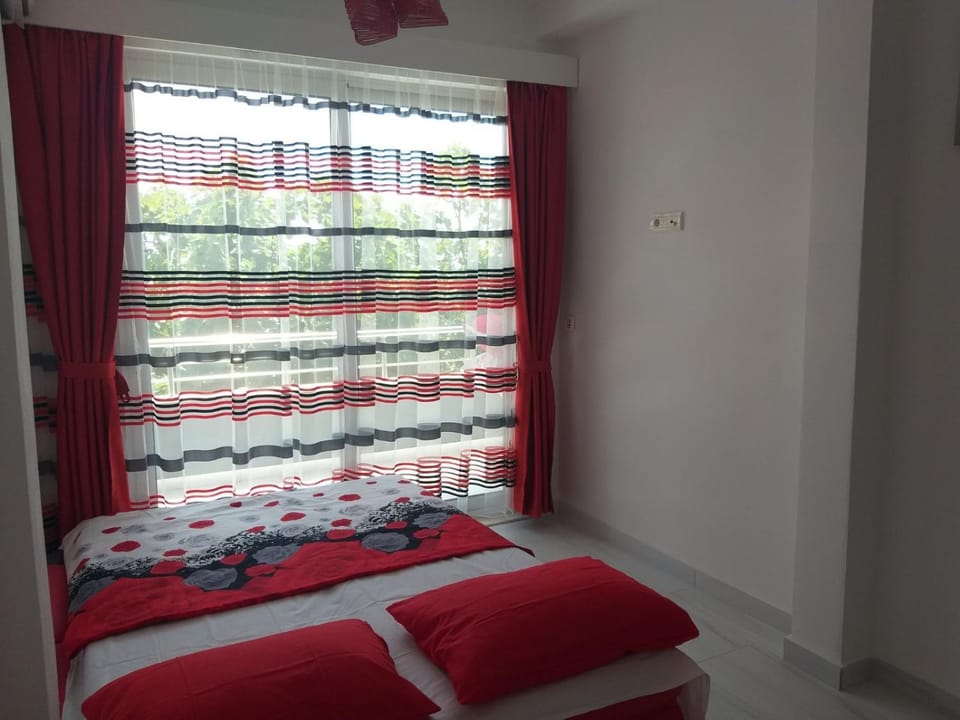 Helena Apartment Apartment in Ulcinj