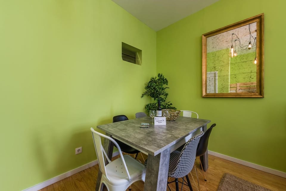 GuestReady - Miragaia Green Apartment in Porto
