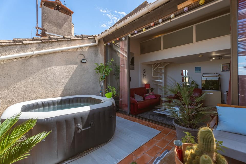 Joshroom Vacation rental in Occitanie